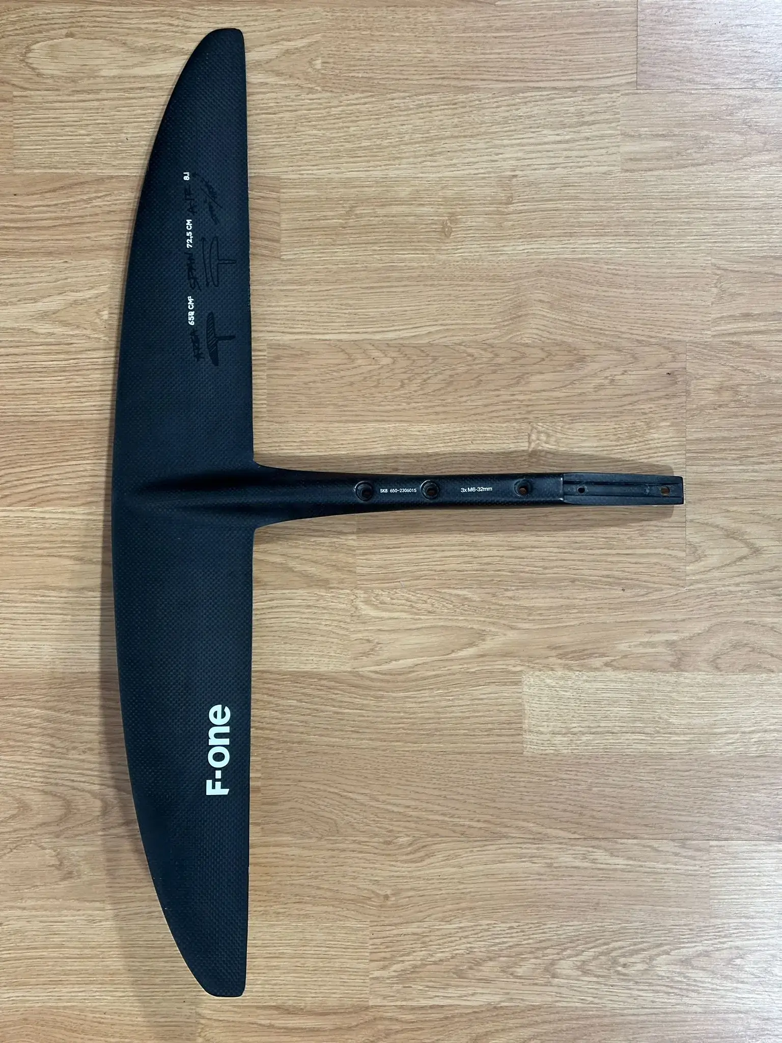 F-One SK8 Carbon 650 V1 – Hochwertig Performance – Bild 2